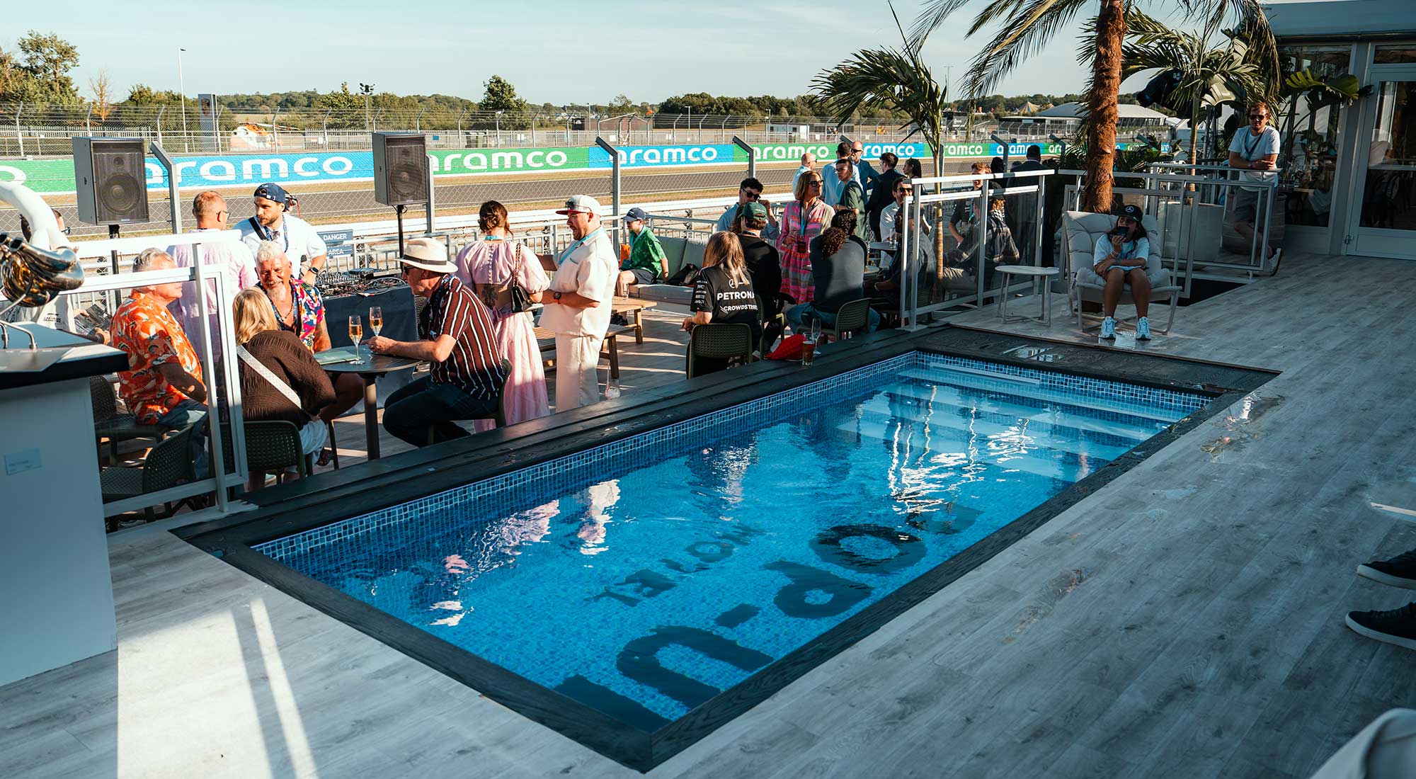Pop Up Hotel Fews Structures
